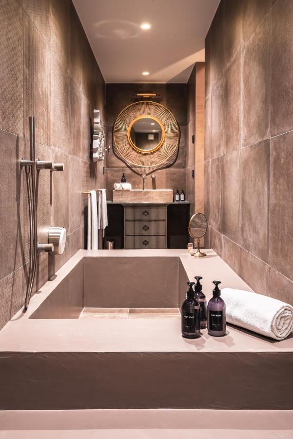 Superior King Suite